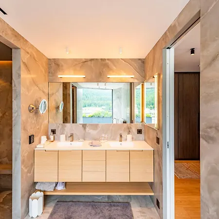 Penthouse Stunning Lake And Mountain Views - What'app - 0034-656-619-782 - For Reservations! Apartment