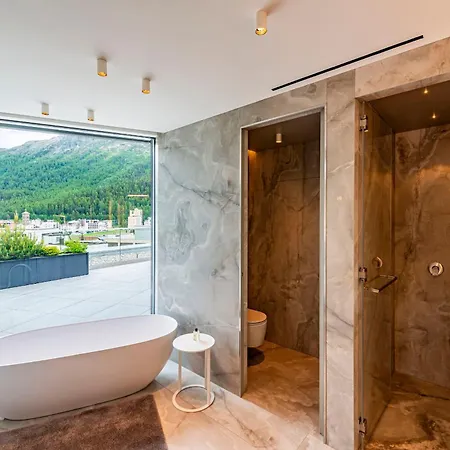 Penthouse Stunning Lake And Mountain Views - What'app - 0034-656-619-782 - For Reservations! Apartment St. Moritz